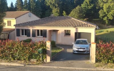 169 000 € – Les Cammazes 81 – Maison de plain pied avec terrasse et jardin clos – Vendu